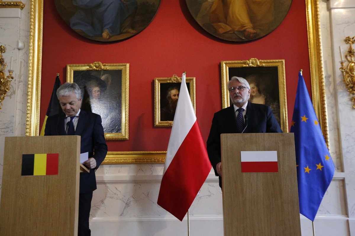 Od lewej: Didier Reynders, Witold Waszczykowski