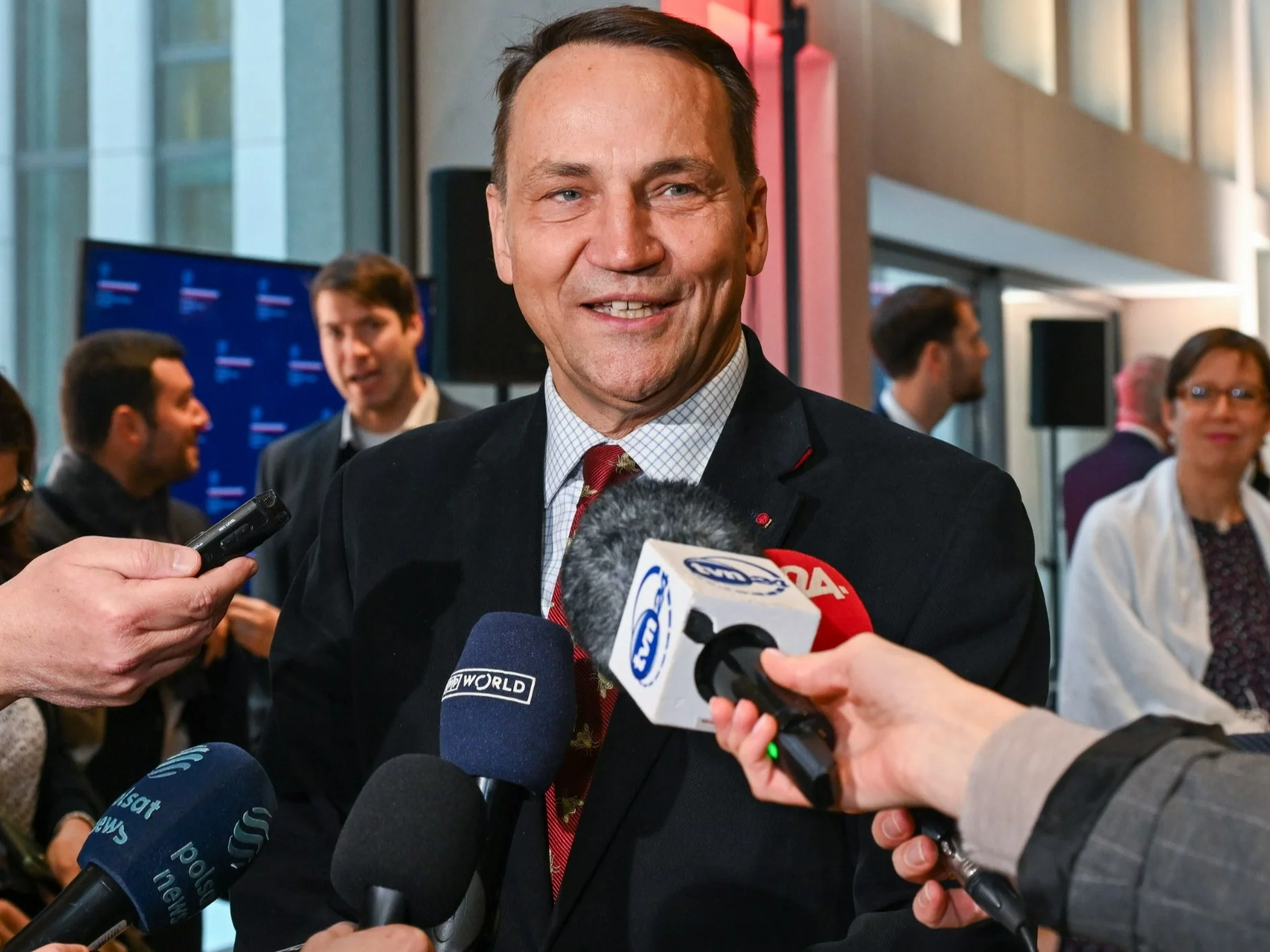 Szef MSZ Radosław Sikorski