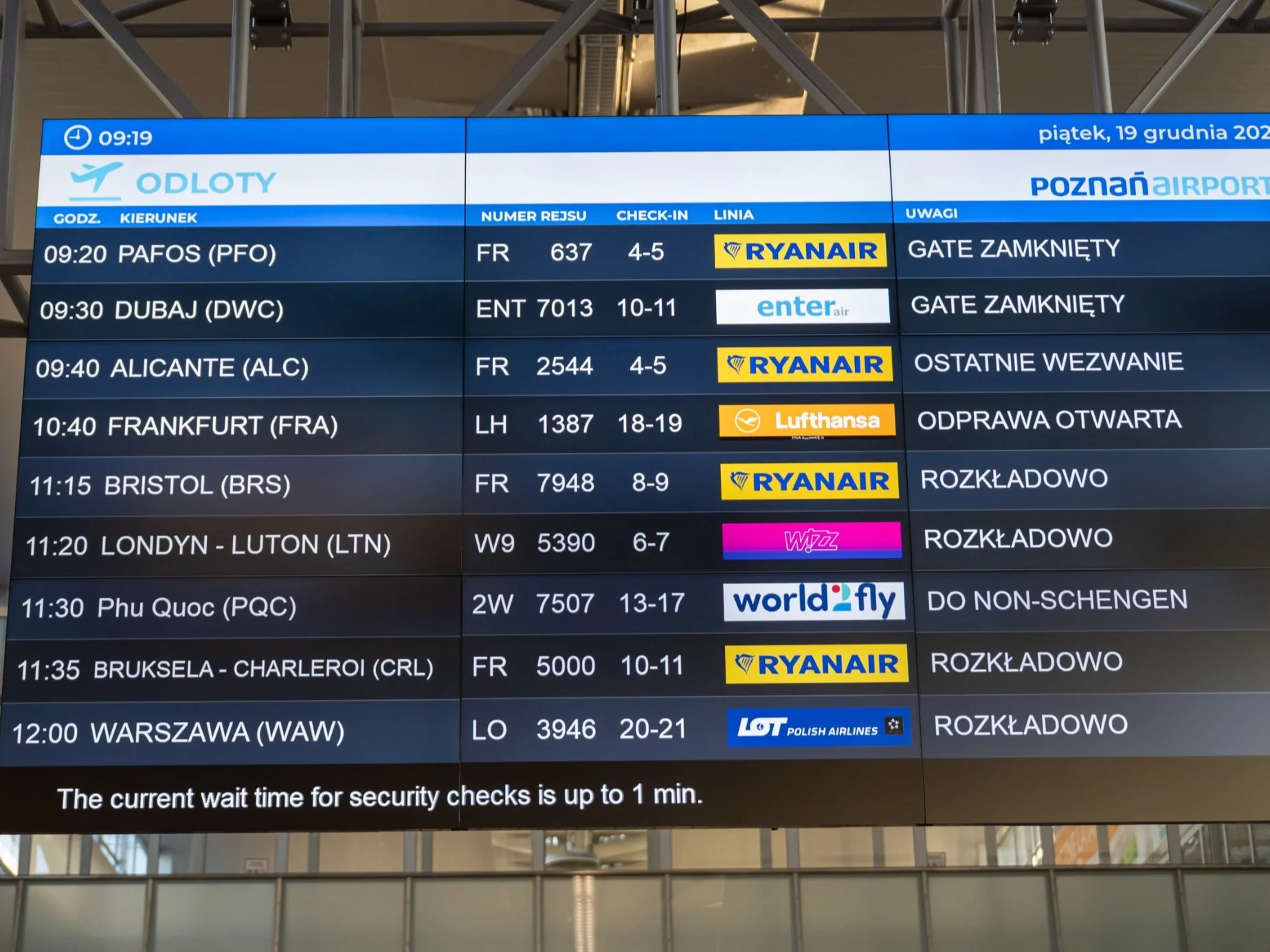 Rozkład lotów na lotnisku