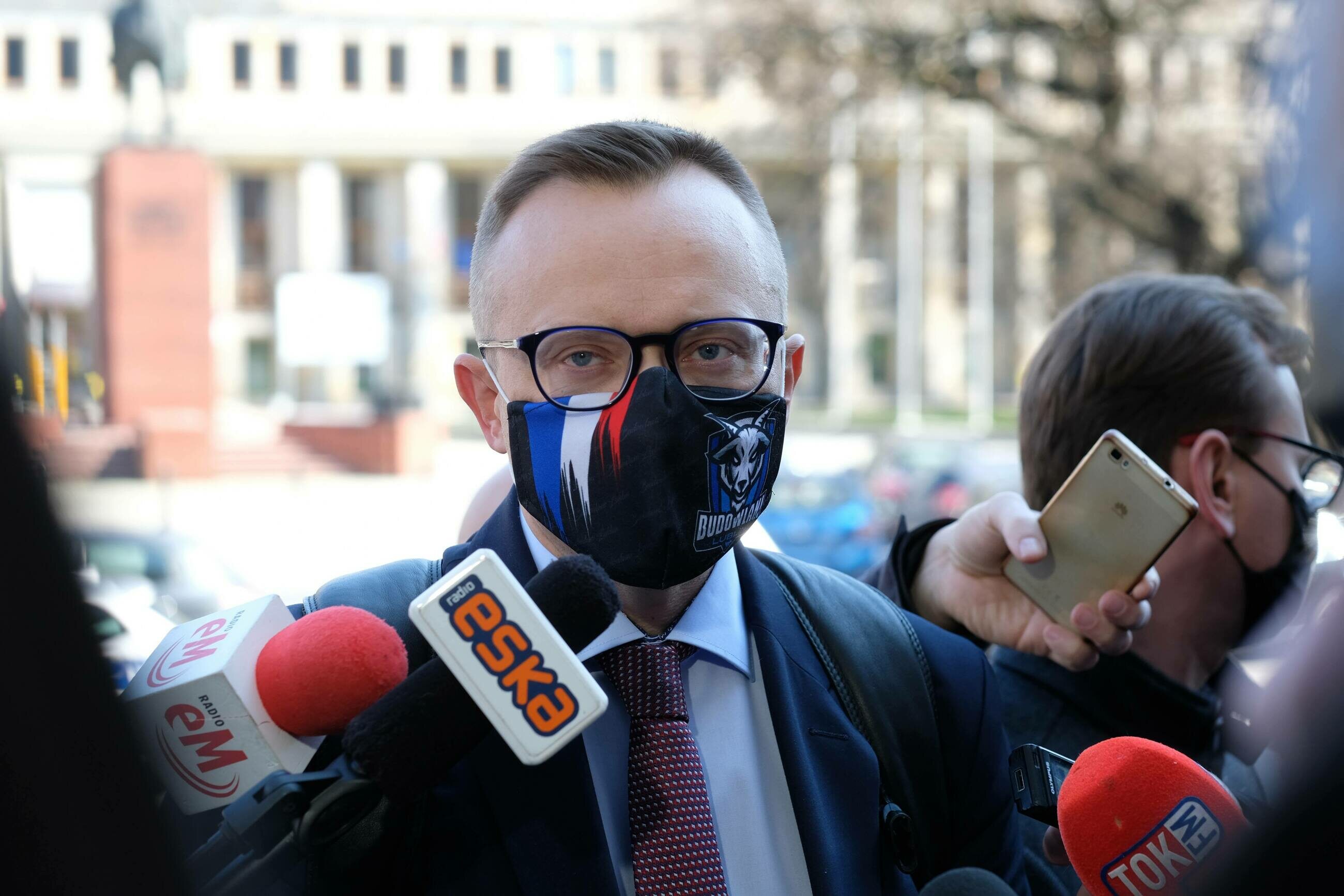 Soboń: Raport Banasia pomija jeden, drobny szczegół - Vimarsana News