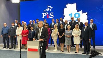 Wicepremier, minister kultury Piotr Gliński podczas prezentacji warszawskiej listy PiS