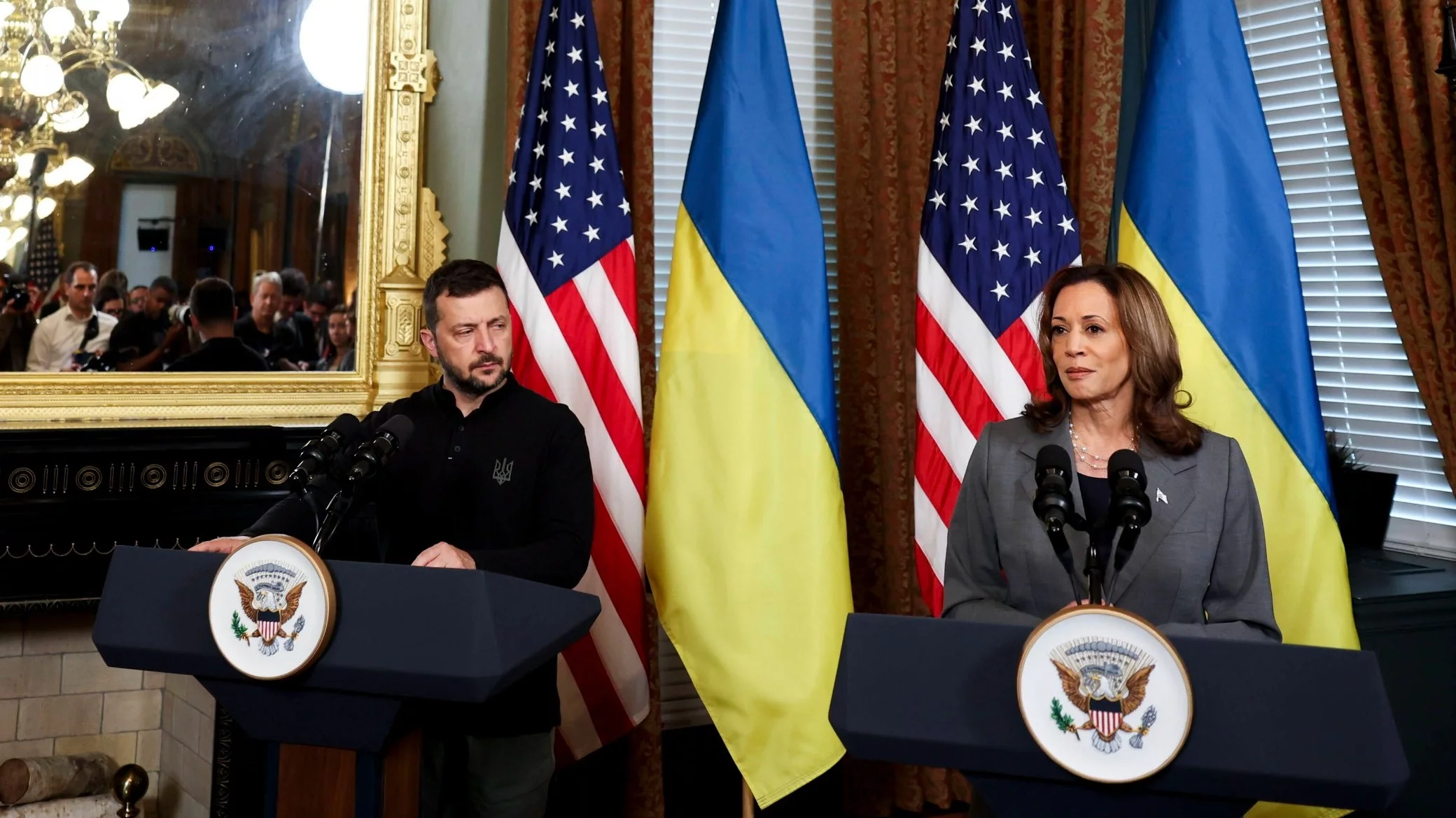 Wiceprezydent USA Kamala Harris i prezydent Ukrainy Wołodymyr Zełenski