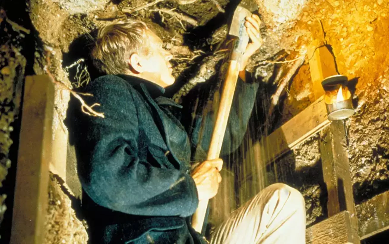 Steve McQueen w filmie "Wielka ucieczka"