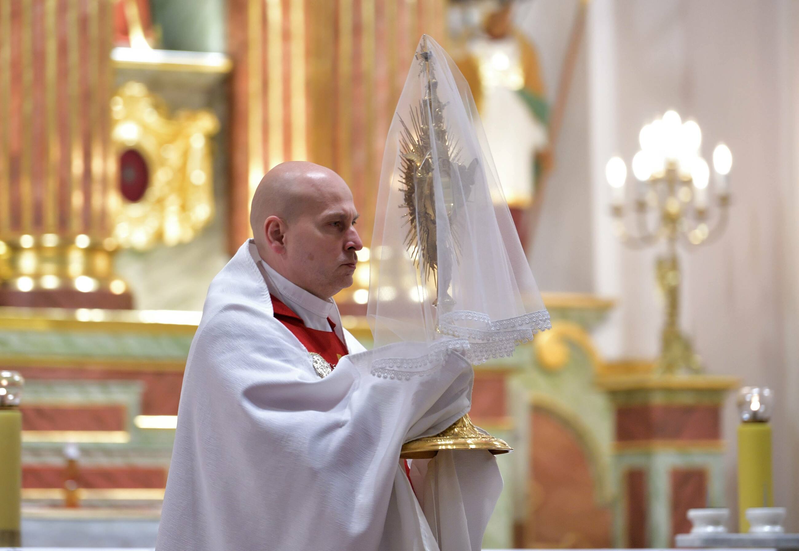 Przeniesienie Najświętszego Sakramentu do Grobu Pańskiego.