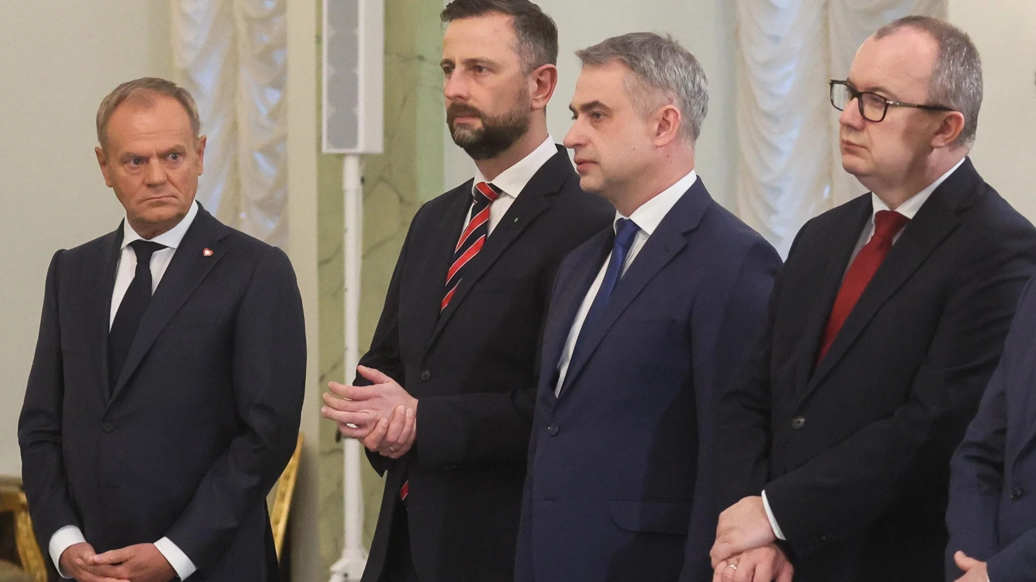 Premier Donald Tusk, wicepremier, minister obrony narodowej Władysław Kosiniak-Kamysz, wicepremier, minister cyfryzacji Krzysztof Gawkowski, minister sprawiedliwości Adam Bodnar i szef KPRM Jan Grabiec