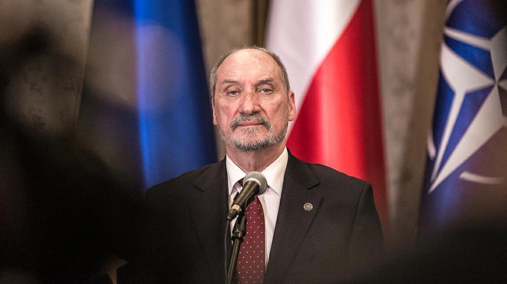 Antoni Macierewicz, szef MON