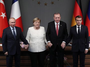 Władimir Putin, Angela Merkel, Recep Erdogan, Emmanuel Macron