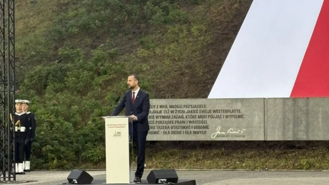 "Być gotowym na każdą ewentualność". Szef MON: Westerplatte to zobowiązanie