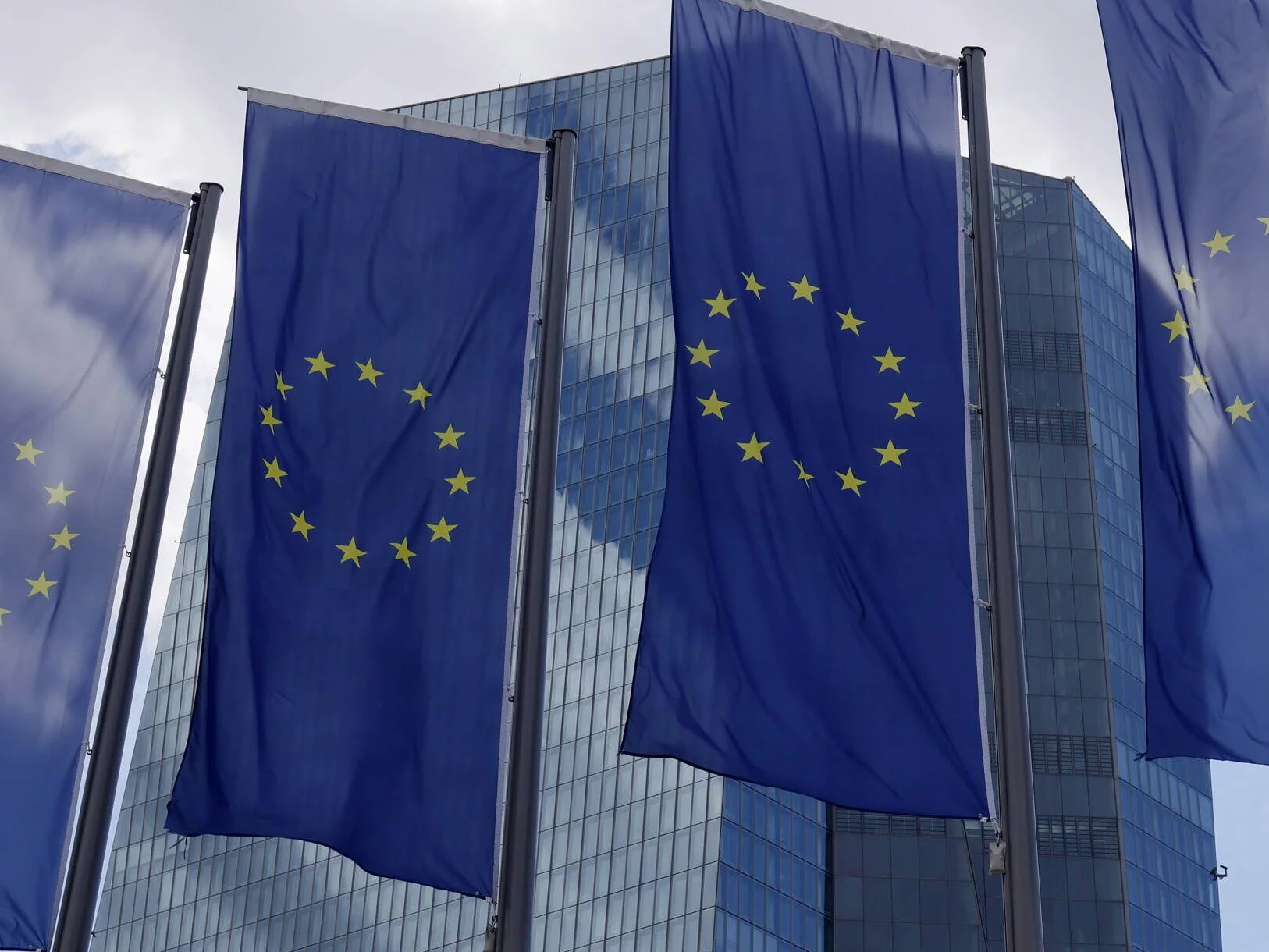 Władze państw UE osiągnęły porozumienie. Nowy pakiet sankcji na Rosję