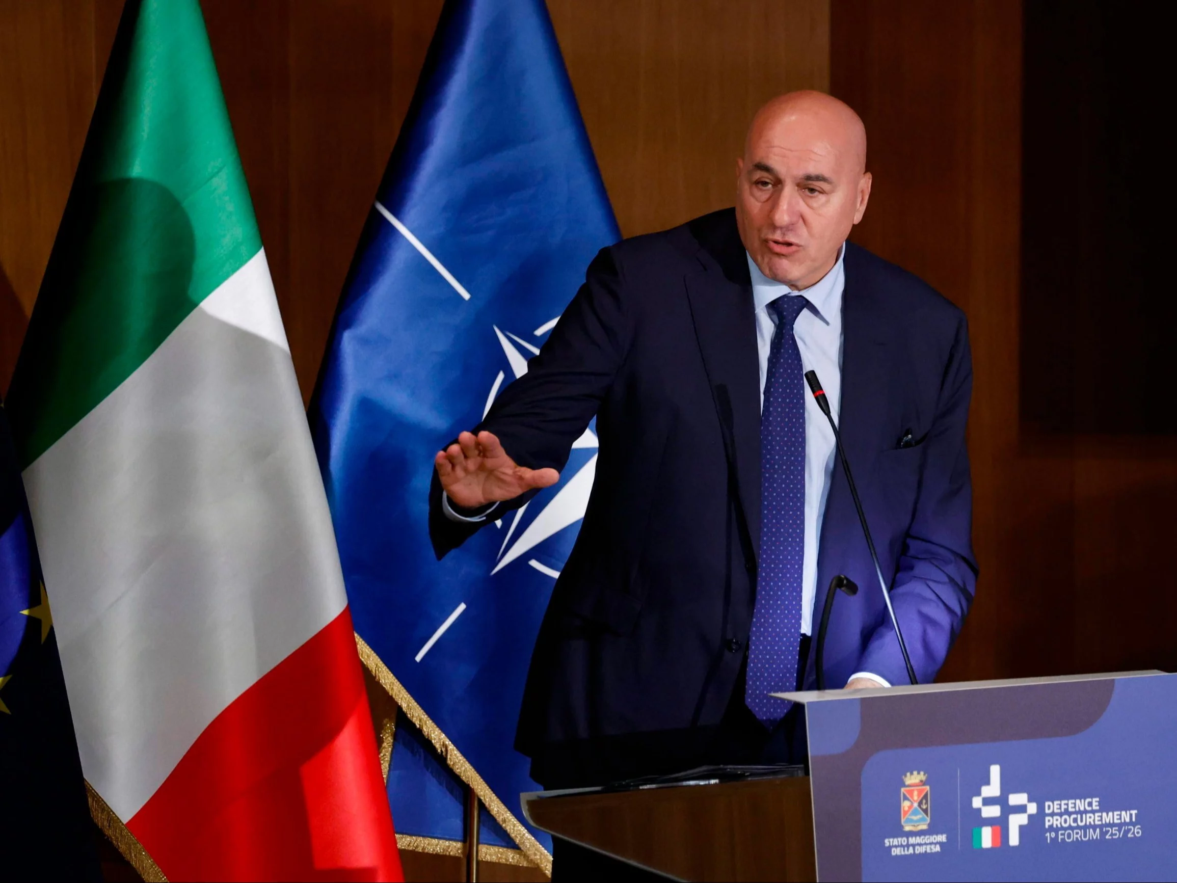 Włoski minister: Wszyscy uważają, iż Ukraina nie jest w stanie odbić terytoriów