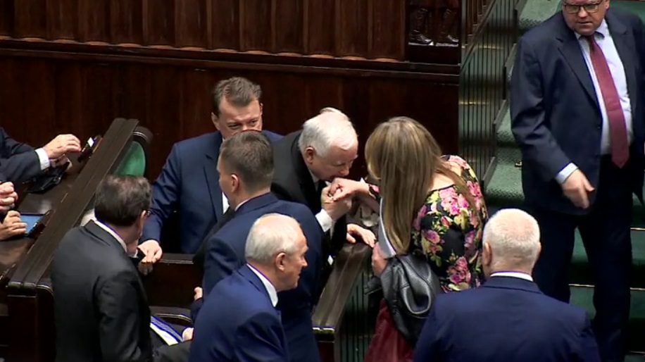 Jarosław Kaczyński i Katarzyna Piekarska w Sejmie