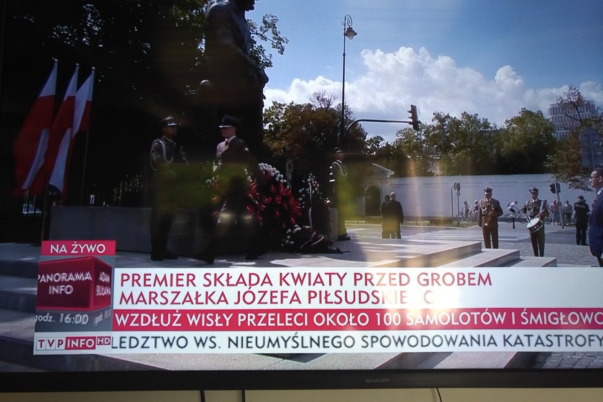 błąd na pasku TVP Info