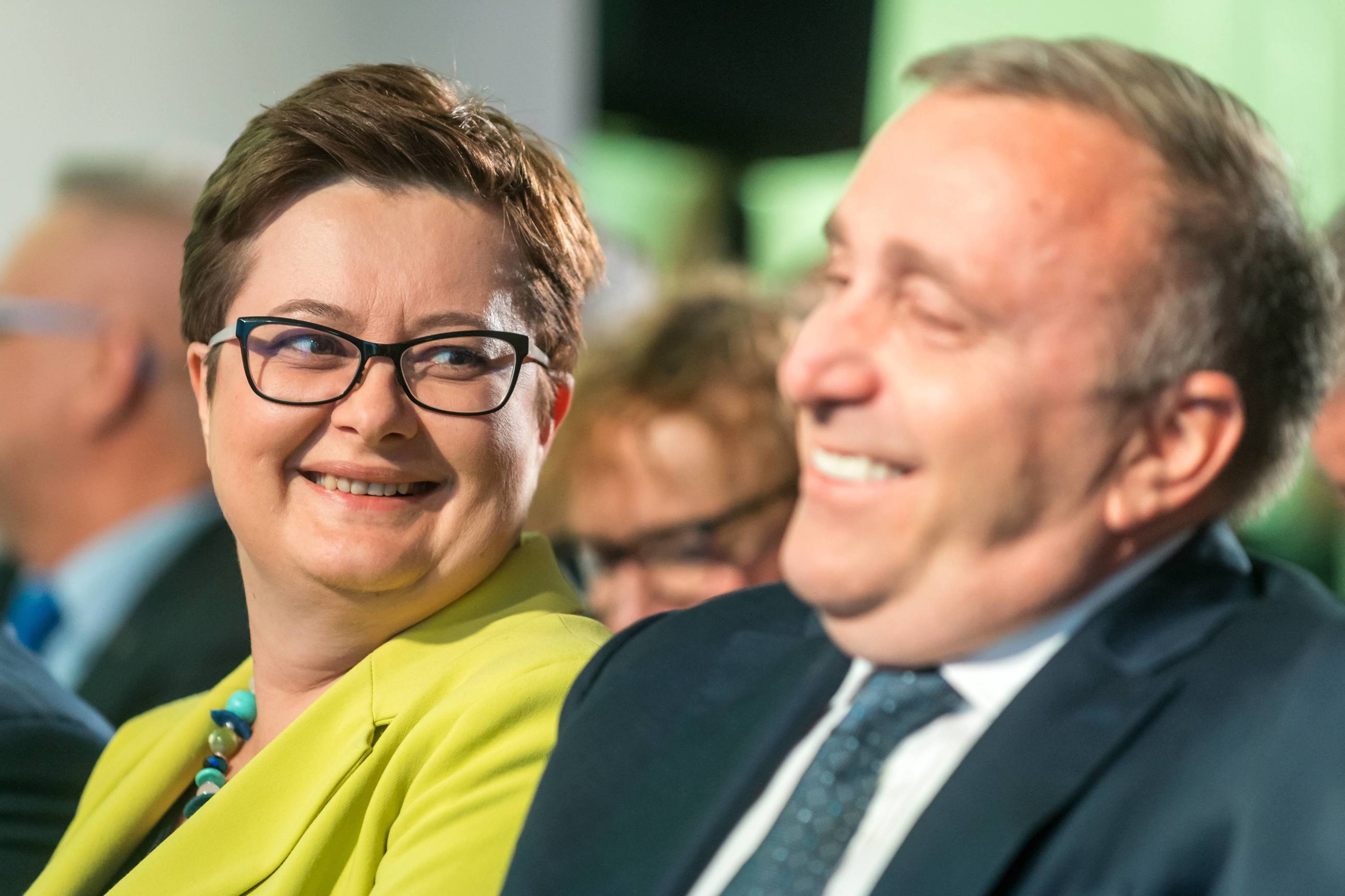 Katarzyna Lubnauer i Grzegorz Schetyna podczas Konwencji Samorządowej