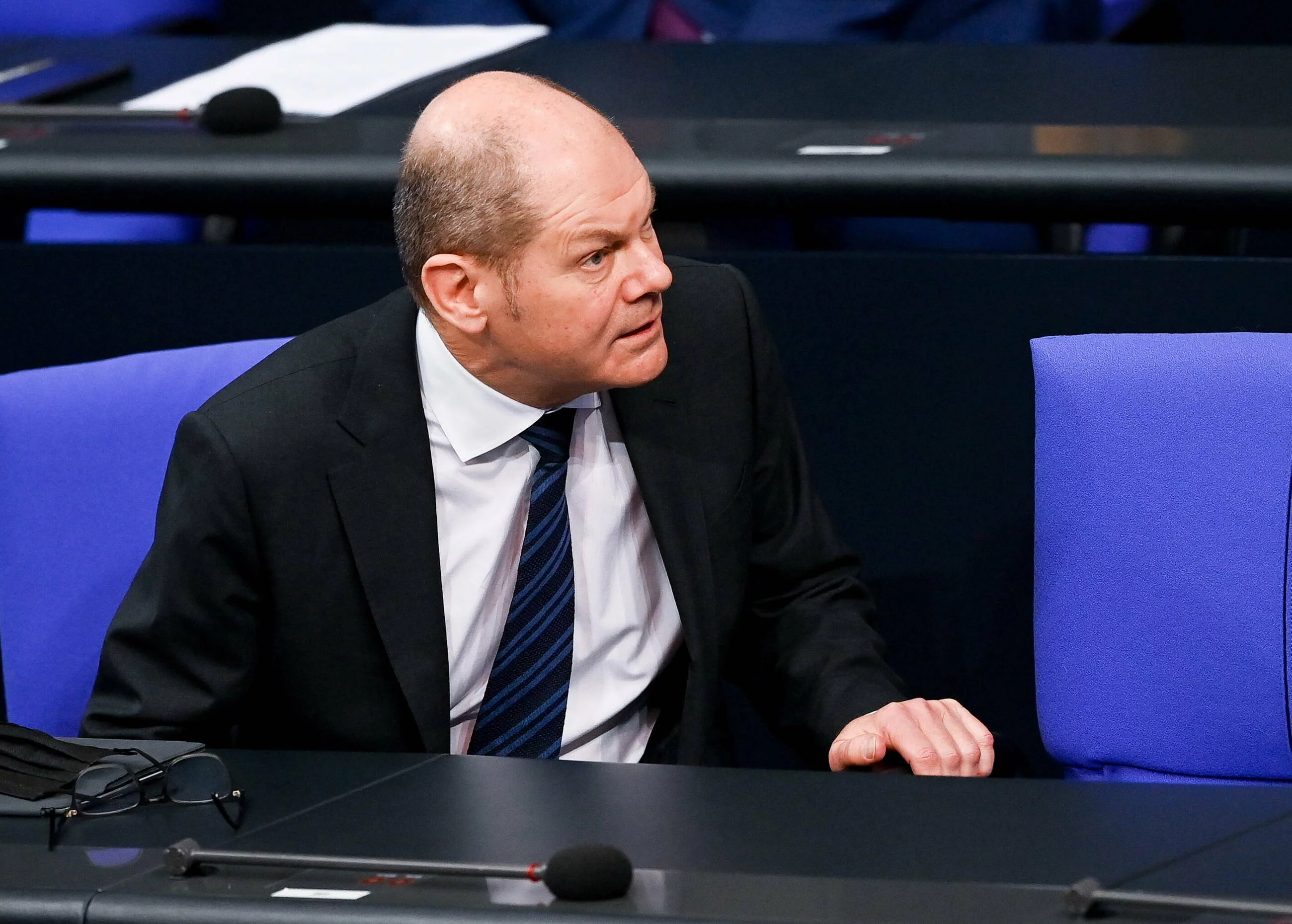 Olaf Scholz w Bundestagu