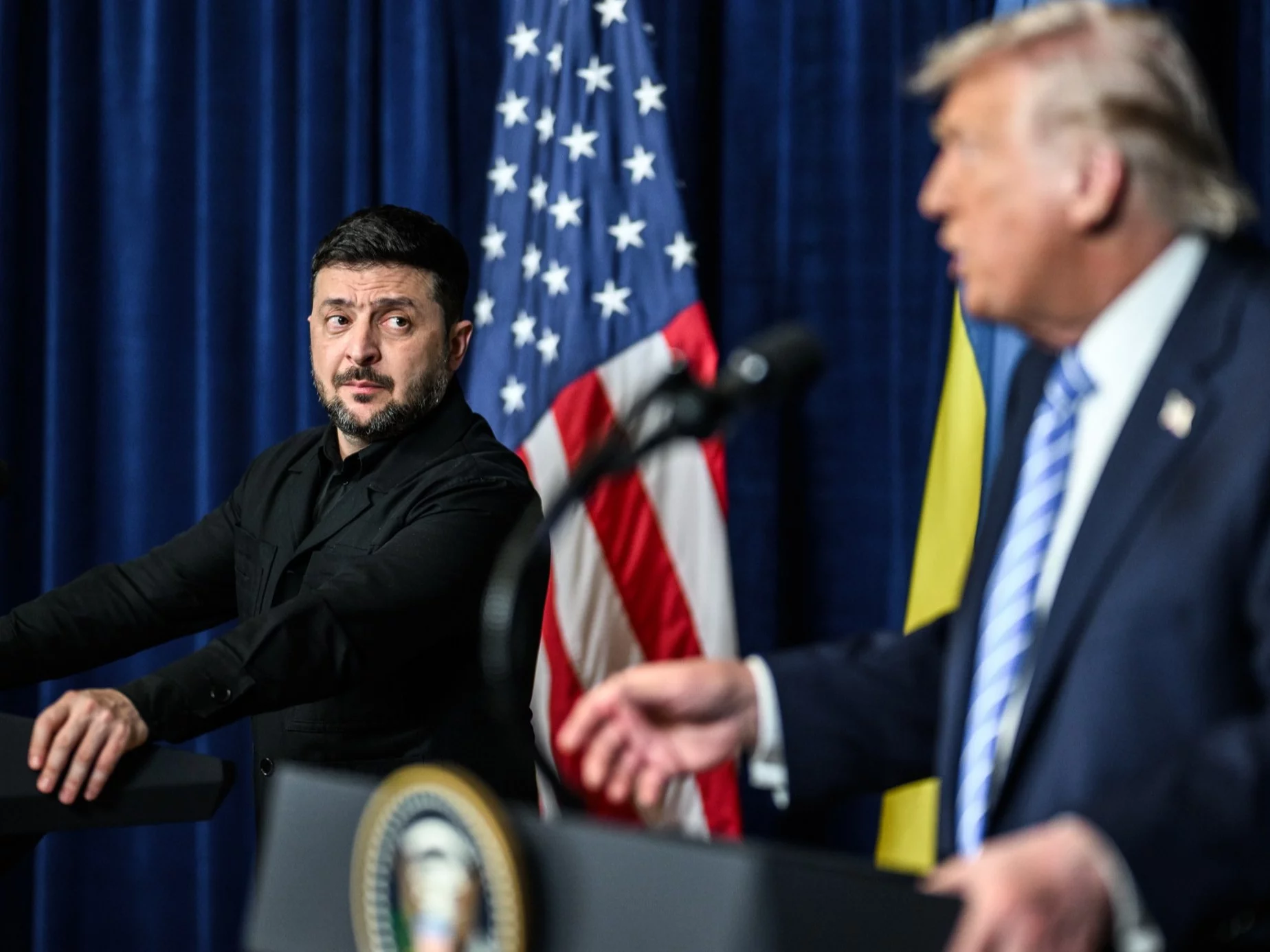 Prezydent Ukrainy Wołodymyr Zełenski i prezydent USA Donald Trump