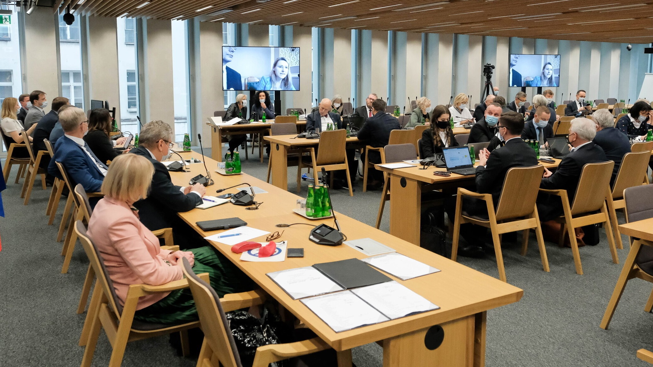 Wysłuchanie publiczne nt. projektu ustawy ws. "weryfikacji covidowej" na Komisji Zdrowia