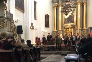 Z okazji obchodzonego w tym tygodniu Narodowego Dnia Pamięci Żołnierzy Wyklętych, w dzisiaj w kościele św. Franciszka w Warszawie odbył się koncert "Wilczy ślad. Piosenki Niezłomnych".