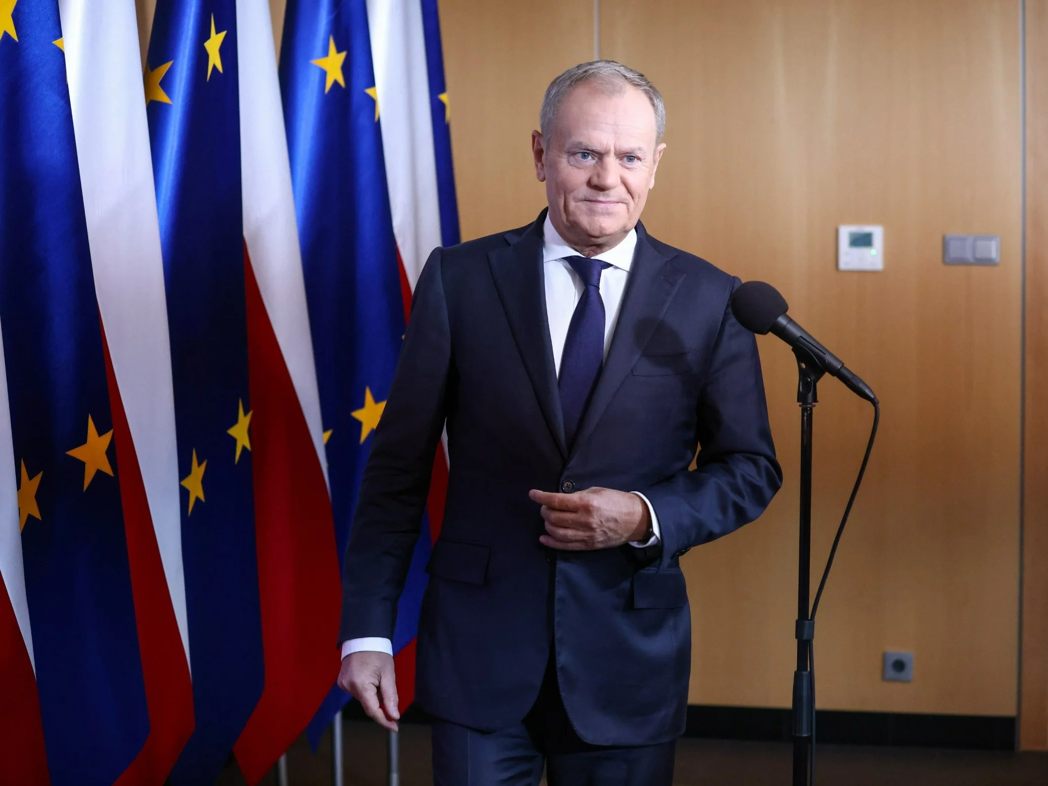 Premier Donald Tusk podczas konferencji prasowej