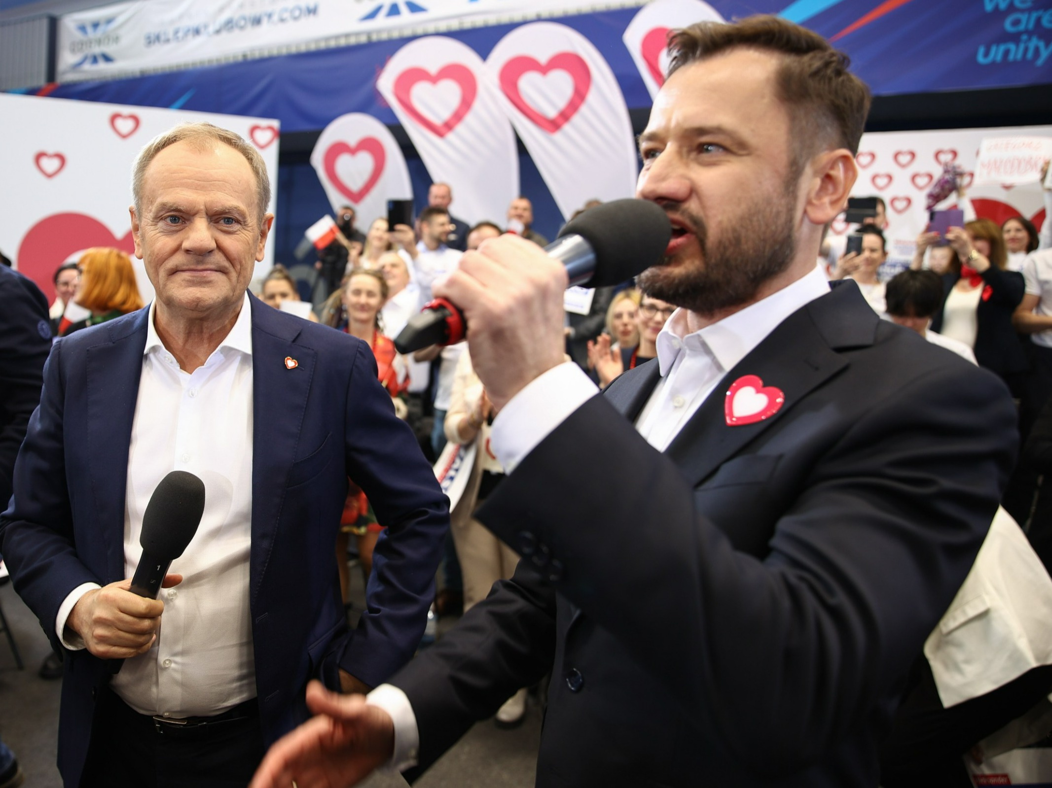 Premier Donald Tusk i prezydent Krakowa Aleksander Miszalski na spotkaniu otwartym w Krakowie