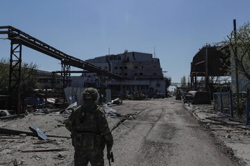 Zakład metalurgiczny Azowstal od długiego czasu pozostawał ostatnim punktem ukraińskiego oporu wobec Rosjan na terenie zniszczonego Mariupola.