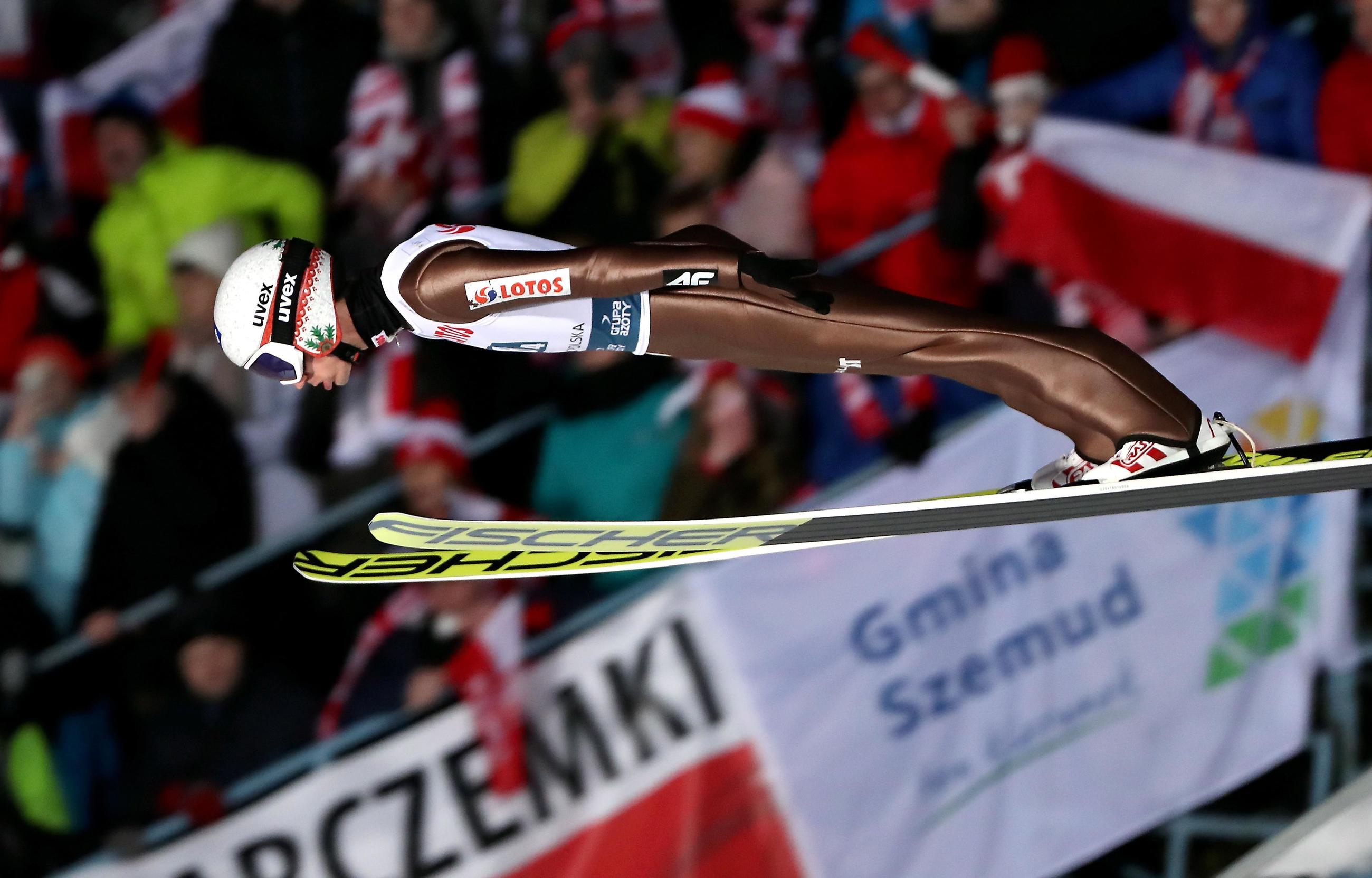 Kamil Stoch podczas konkursu drużynowego w Zakopanem