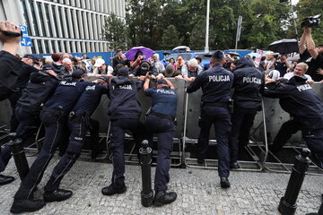 Zamieszki pod Sejmem