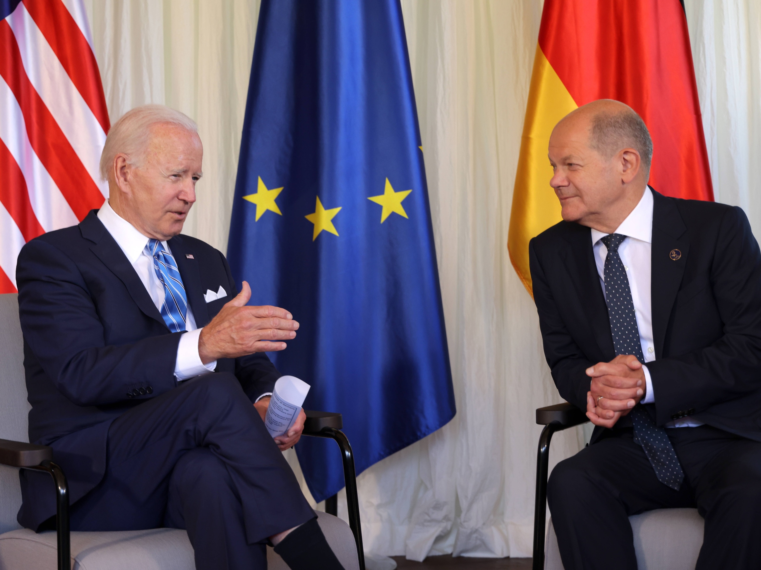 Prezydent USA Joe Biden i kanclerz Niemiec Olaf Scholz