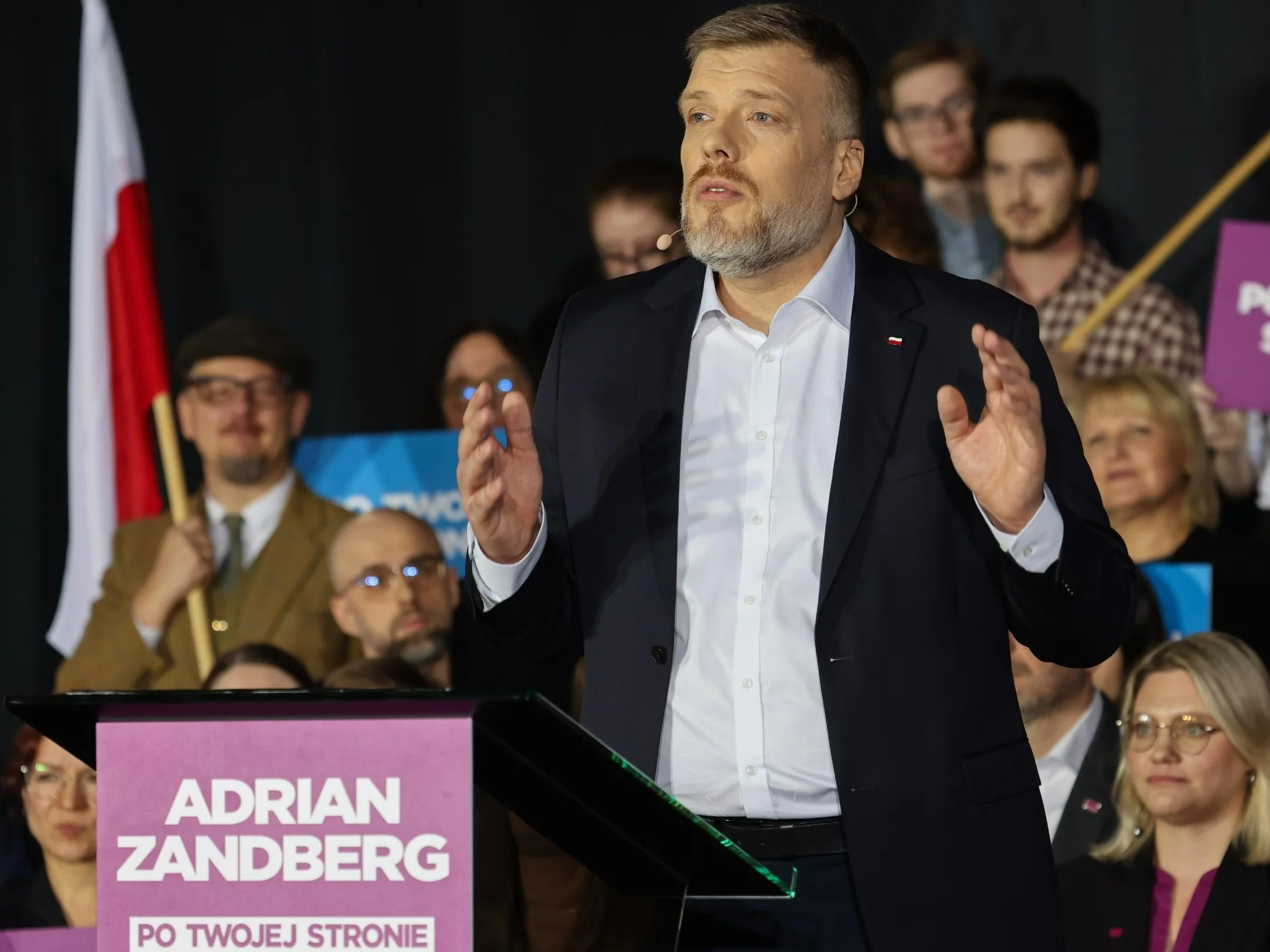 Зандберг сильно ударил Тшасковского. «Компании заработают на Campus Polska»