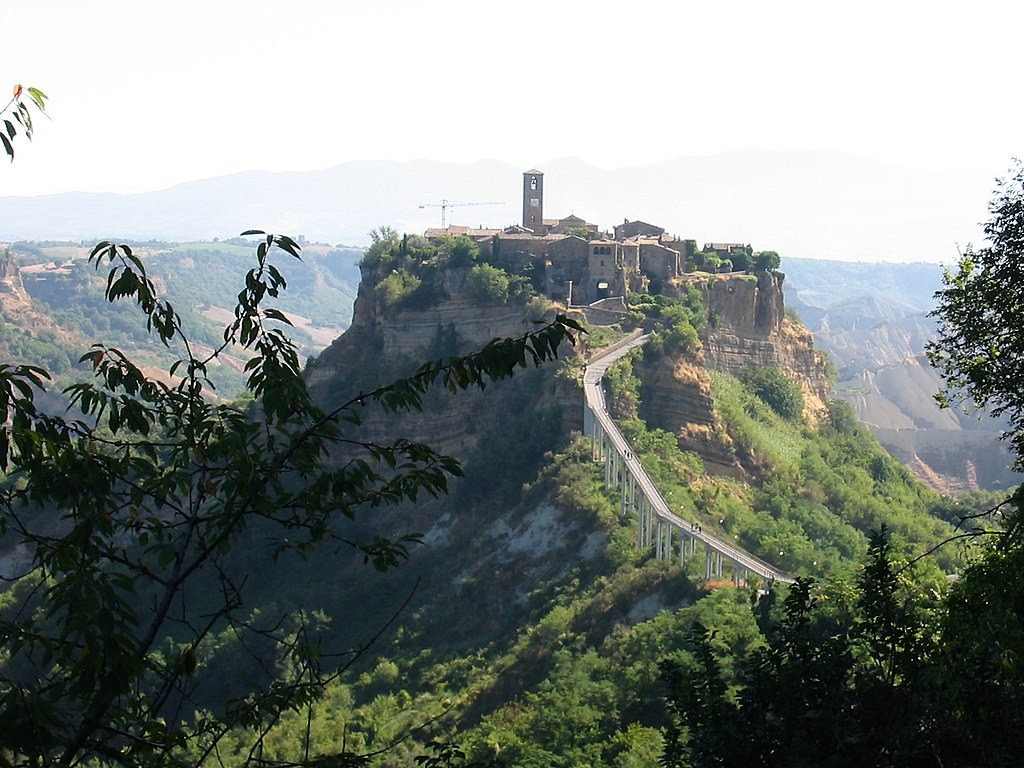 Bagnoregio jest starożytnym miastem założonym przez Etrusków w VI w. p.n.e