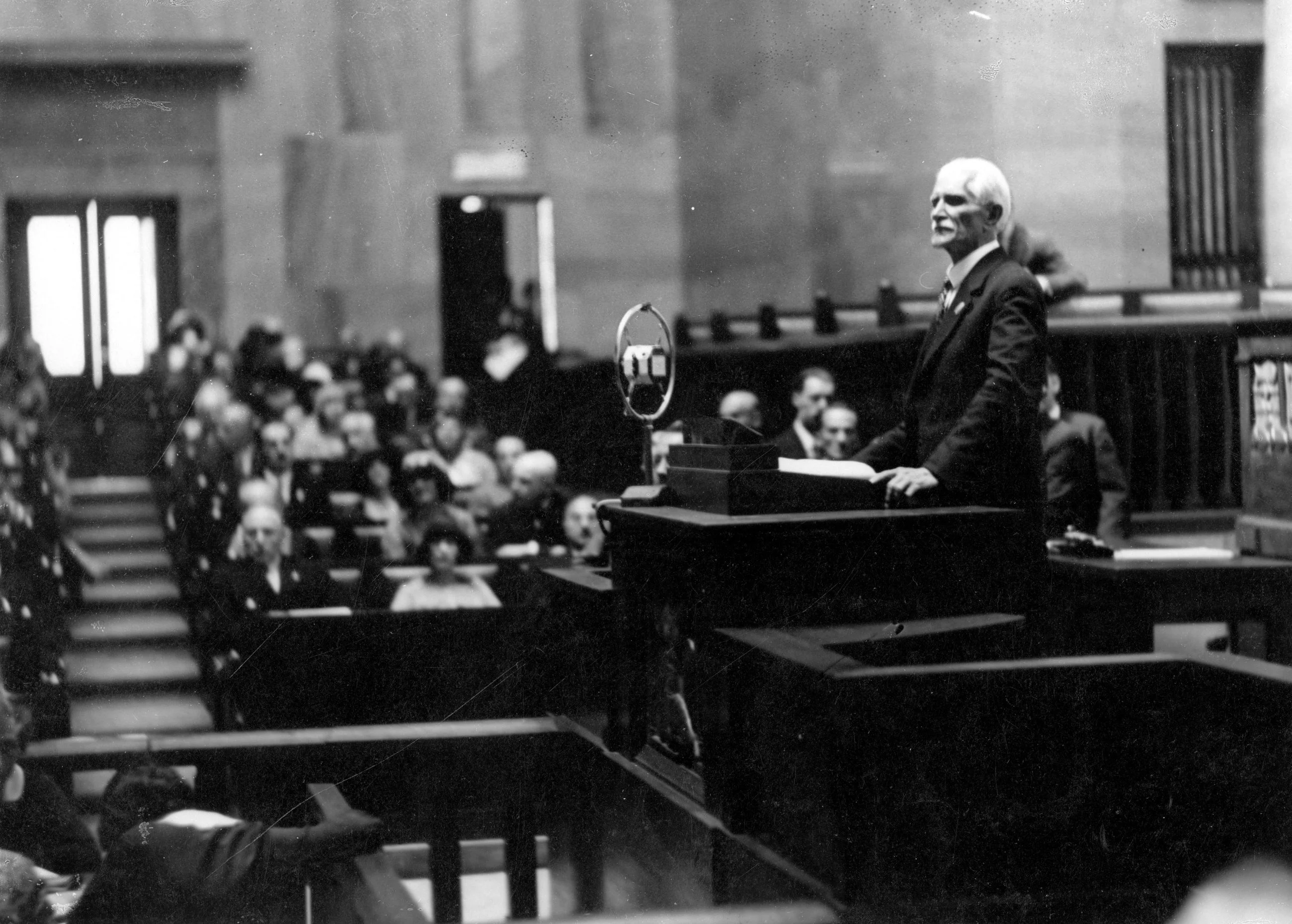 Ignacy Daszyński na mównicy sejmowej