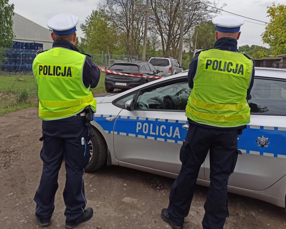 Czynności policji na miejscu odnalezienia ciała 11-letniego Sebastiana