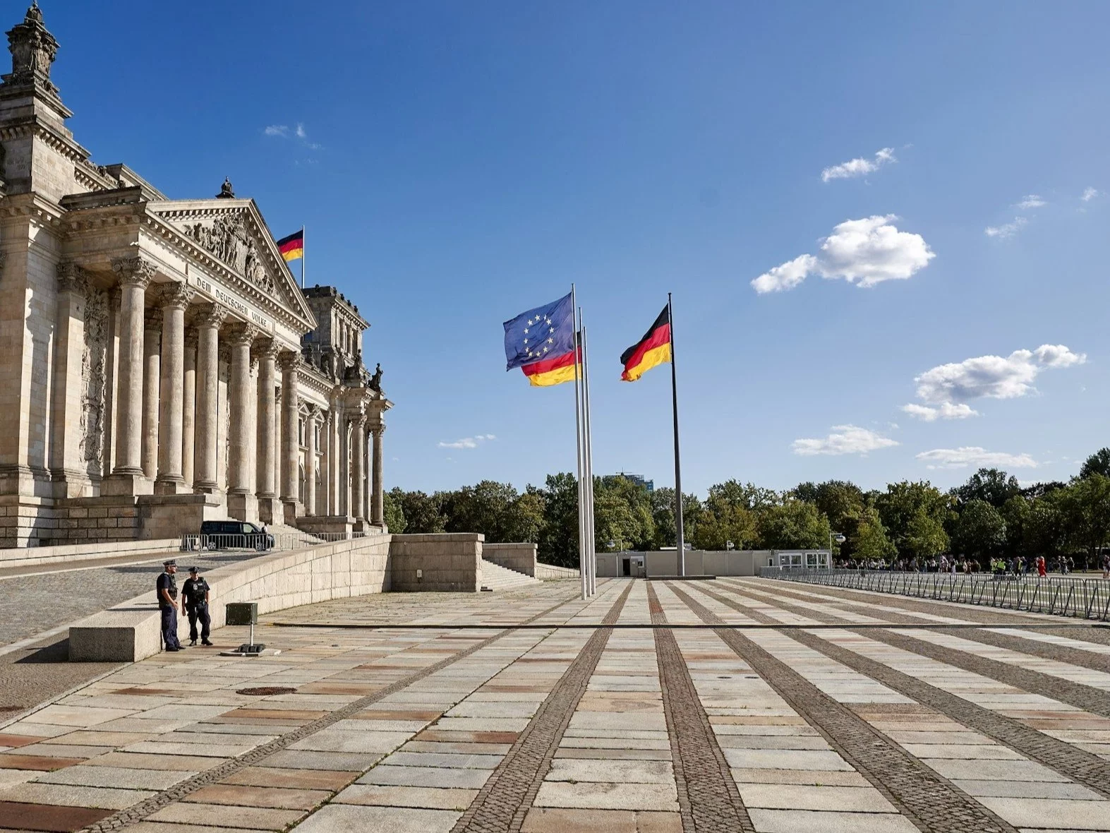 Zaufanie Niemców do władzy i mediów. Wynik sondażu nie zaskakuje