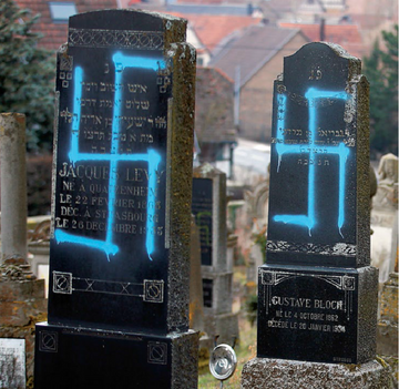 Zdewastowany cmentarz żydowski w Quatzenheim koło Strasburga we Francji