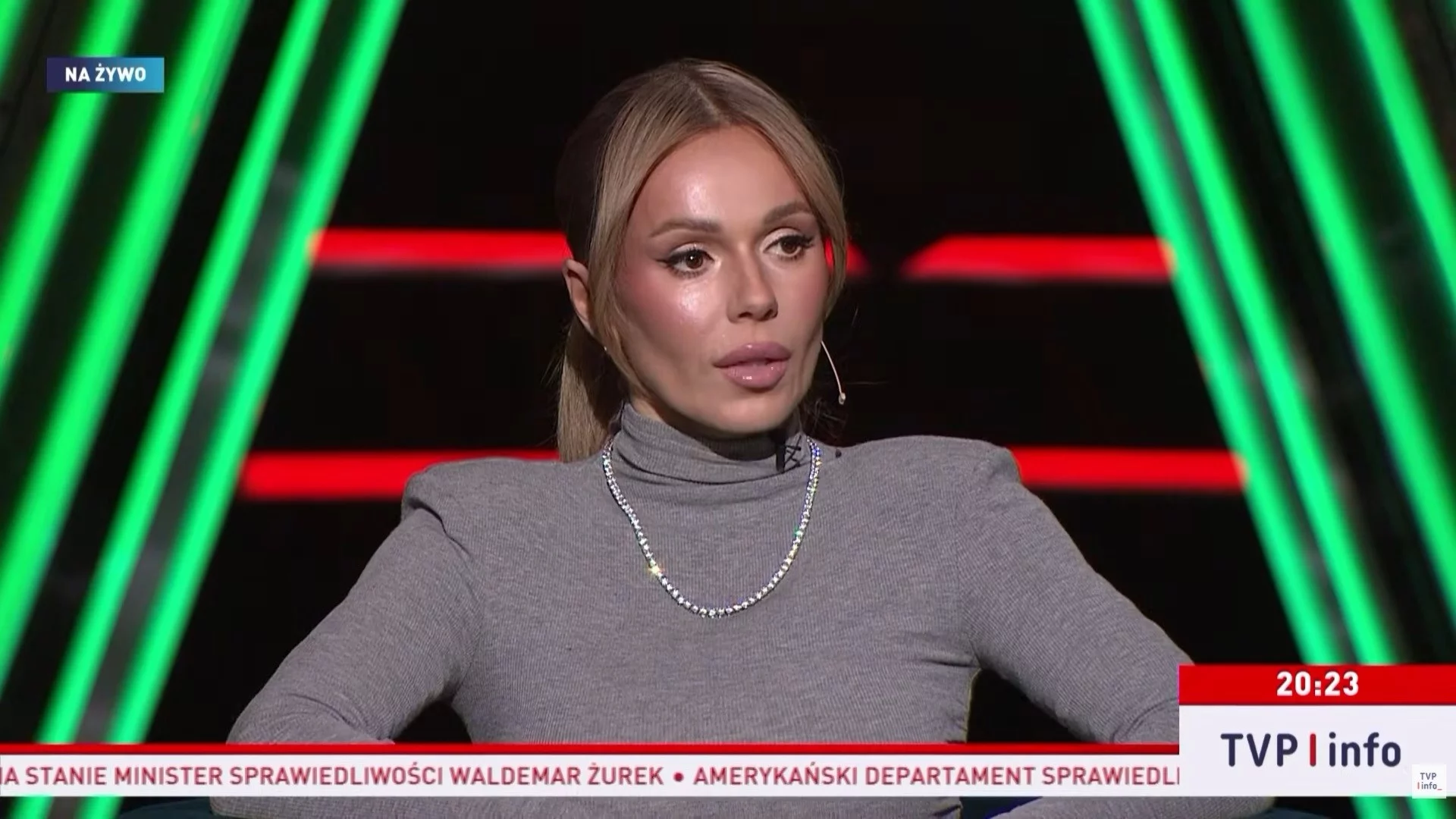 Dorota "Doda" Rabczewska, piosenkarka