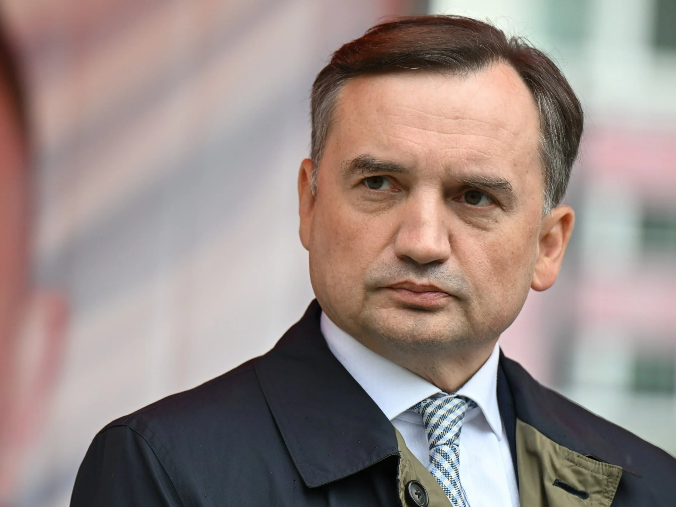 Ziobro może liczyć w Polsce na sprawiedliwy proces? Odpowiedź w sondażu