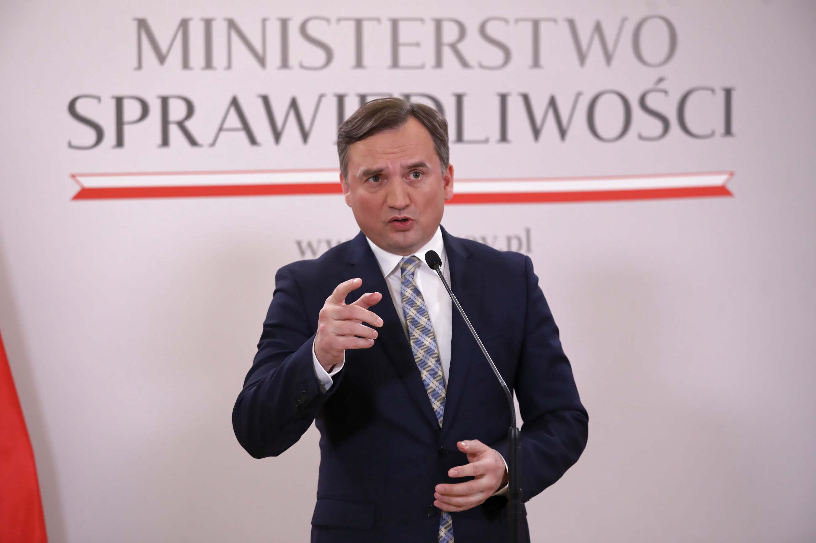 Zbigniew Ziobro podczas konferencji prasowej w siedzibie Ministerstwa Sprawiedliwości