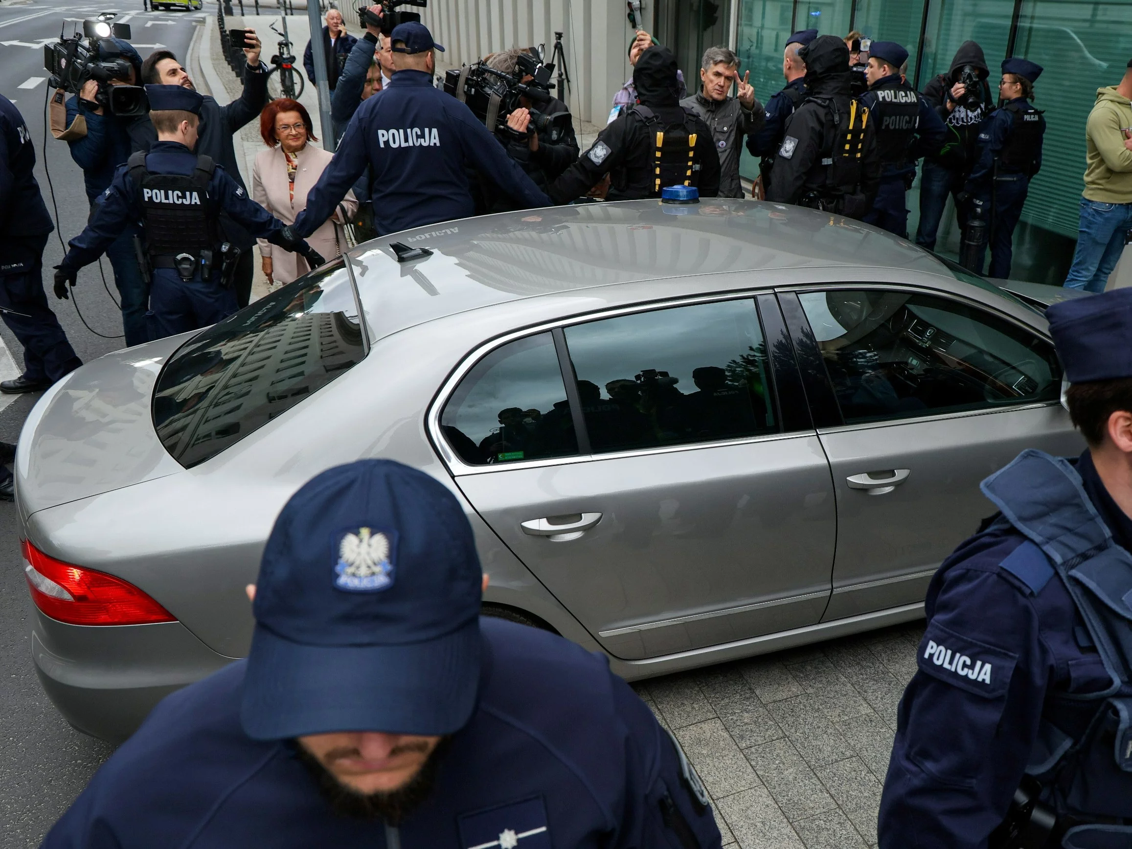 Ziobro doprowadzony przed komisję. Ważne pytanie do szefa MSWiA