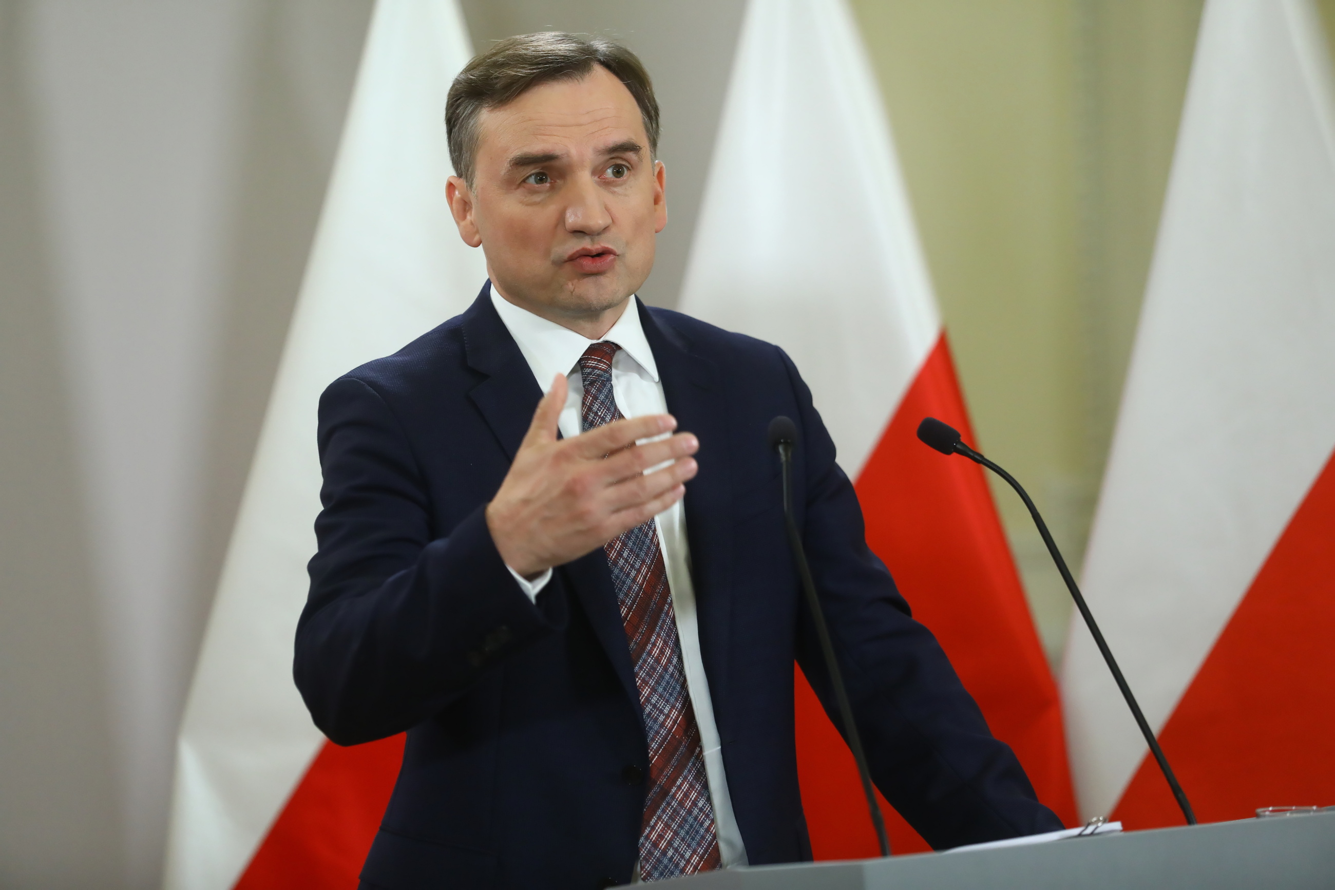 Minister sprawiedliwości, prokurator generalny Zbigniew Ziobro na konferencji prasowej w siedzibie Ministerstwa Sprawiedliwości