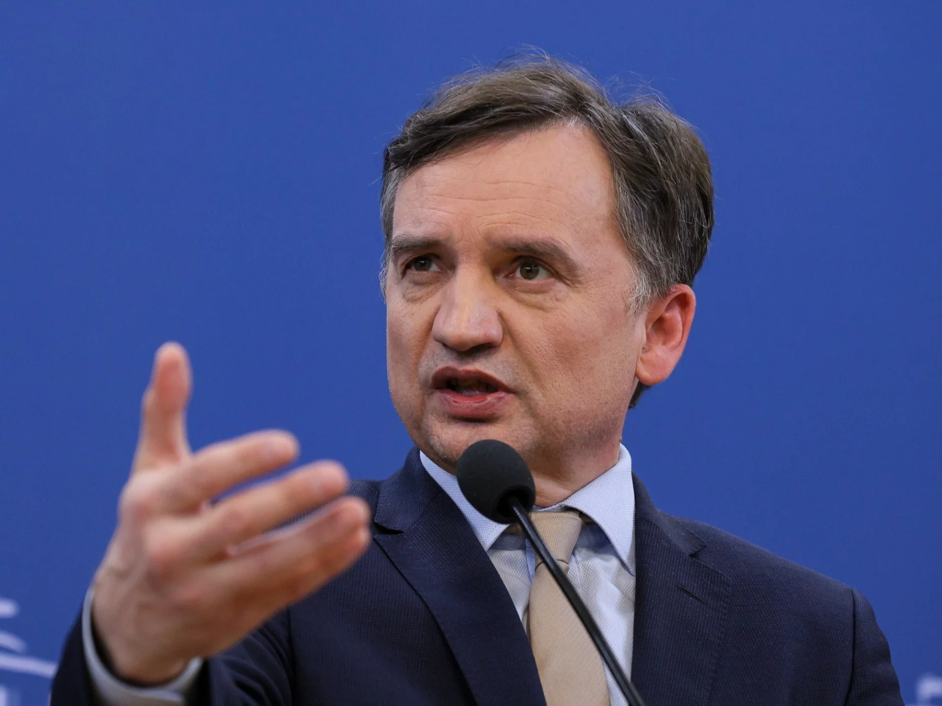 Ziobro uderza w Żurka: TVN dostał wniosek o uchylenie mi immunitetu przede mną