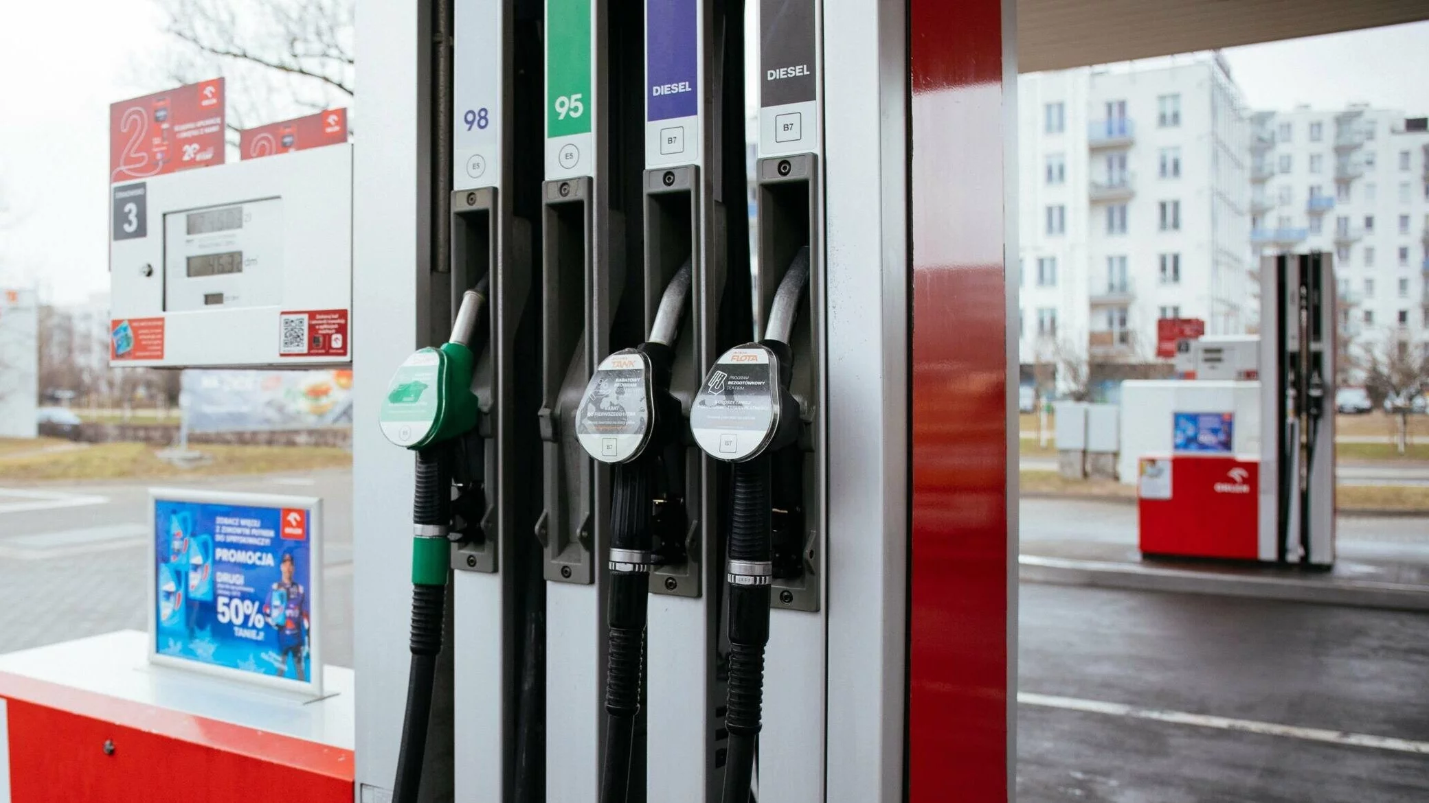 Zła wiadomość dla kierowców. Drożej na stacjach