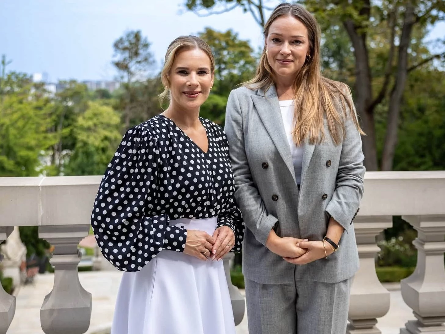 Pierwsza dama Marta Nawrocka i aktorka Alicja Bachleda-Curuś