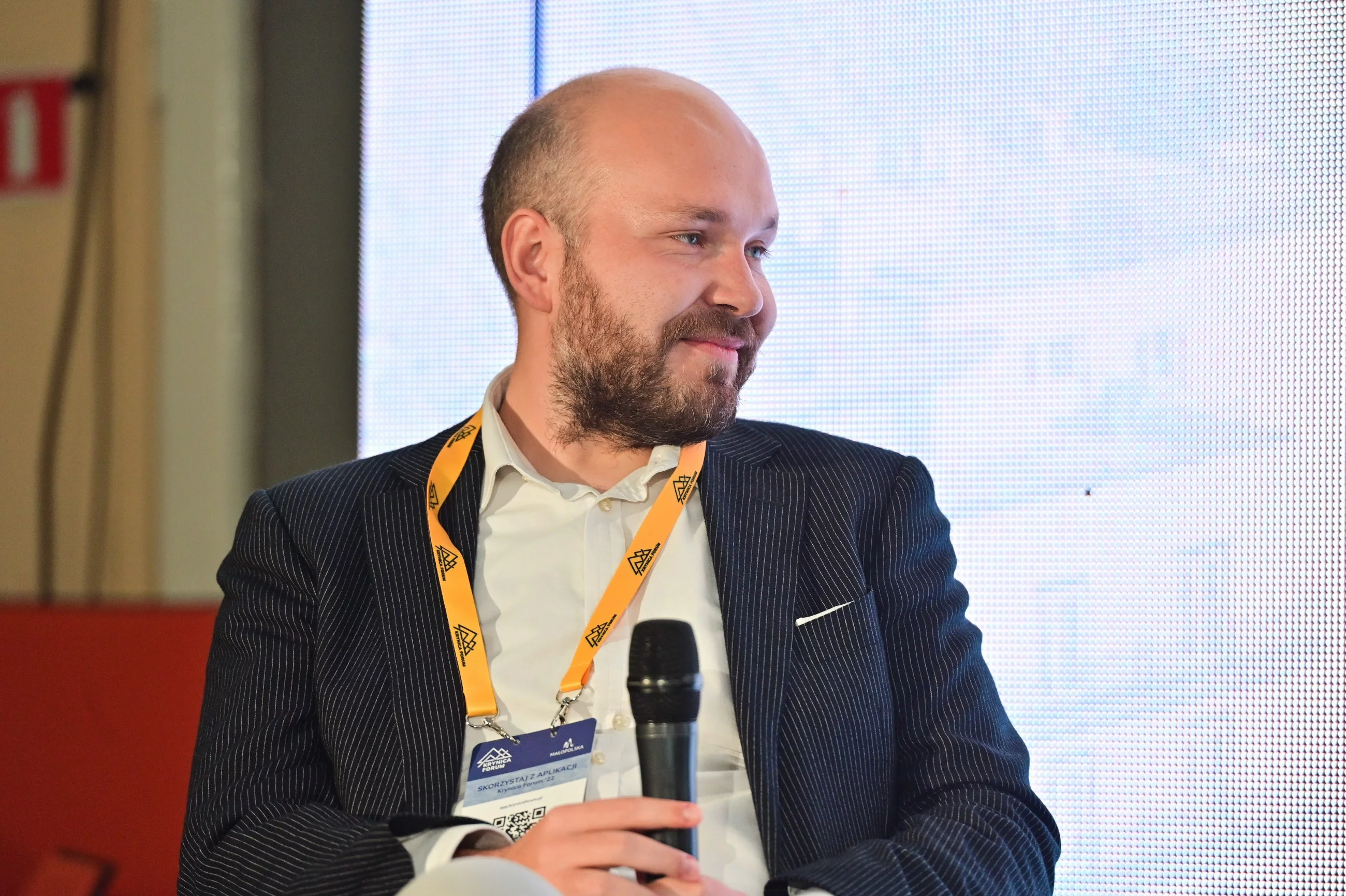 Dziennikarz Patryk Słowik