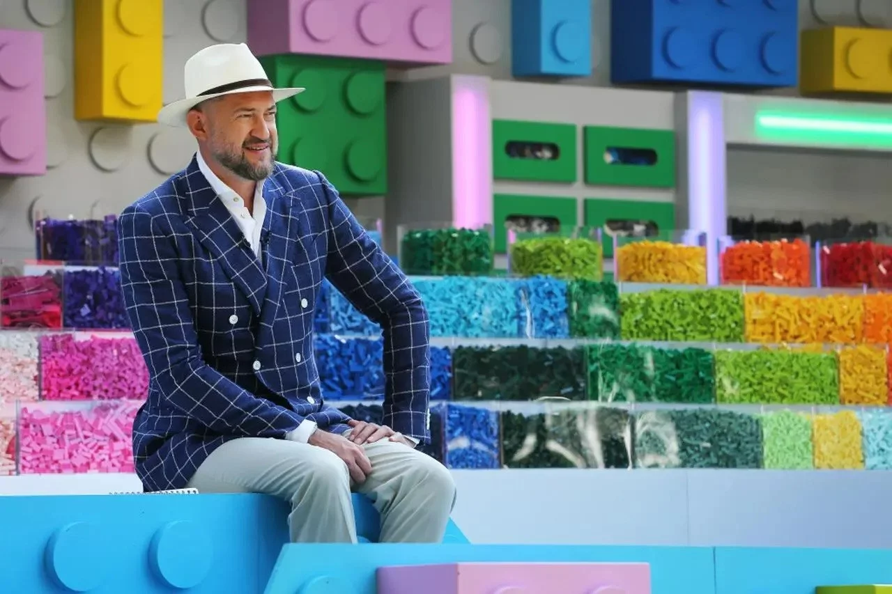 Marcin Prokop w programie "Lego Masters" na antenie TVN