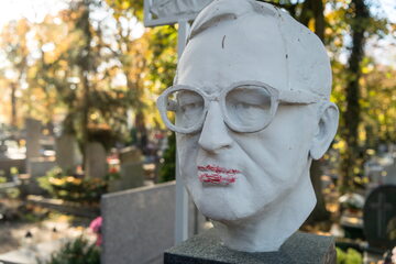 Znieważono grób Lecha Morawskiego