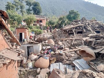 Zniszczenia po trzęsieniu ziemi w Nepalu. Zdj. ilustracyjne