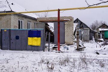 Zniszczenia w mieście Łyman w obwodzie donieckim, 1 bm. Trwa inwazja Rosji na Ukrainę