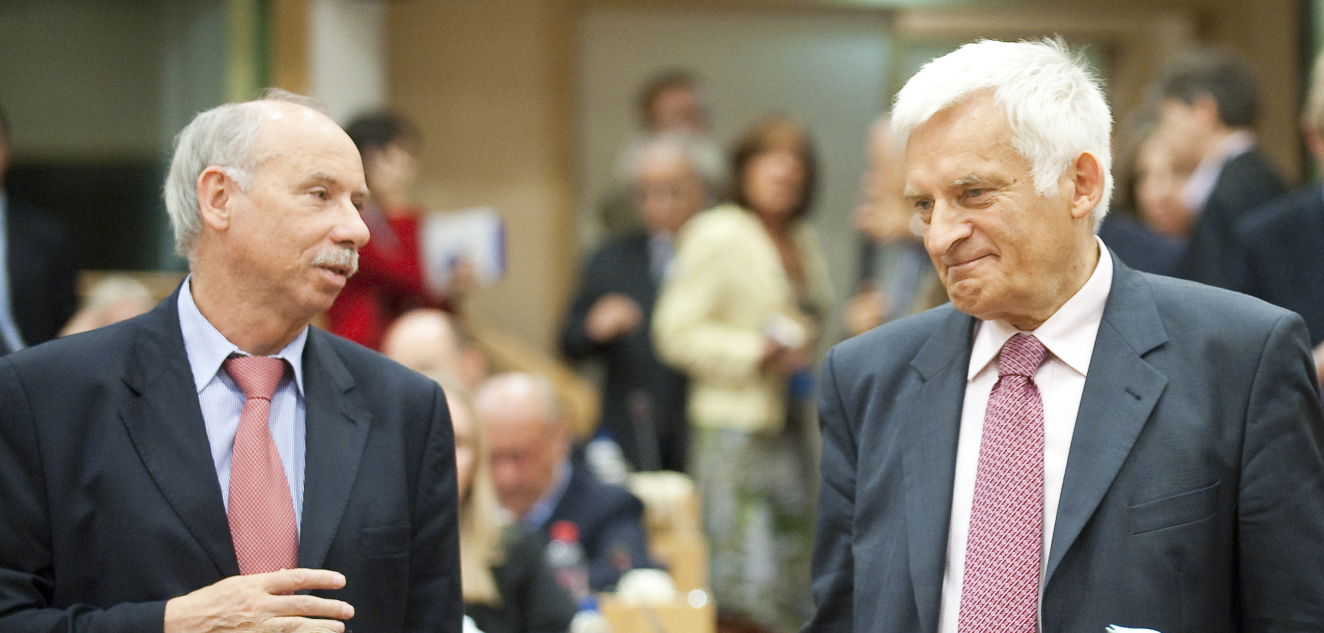 Europosłowie z listy Platformy Obywatelskiej Janusz Lewandowski i Jerzy Buzek