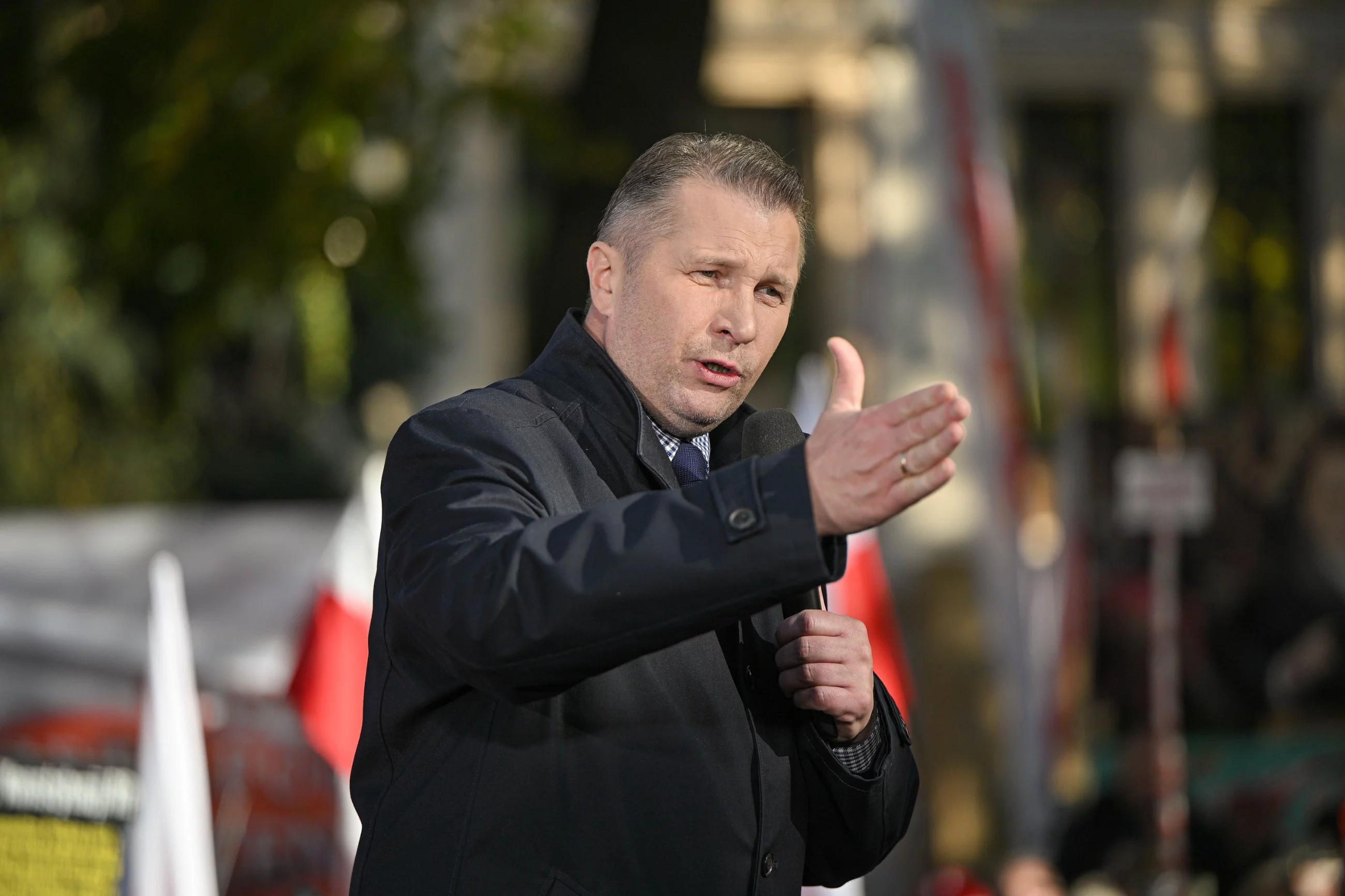 Przemysław Czarnek na proteście przed TK