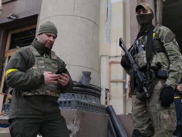 Żołnierze ukraińscy walczący z Rosją. Zdj. ilustracyjne