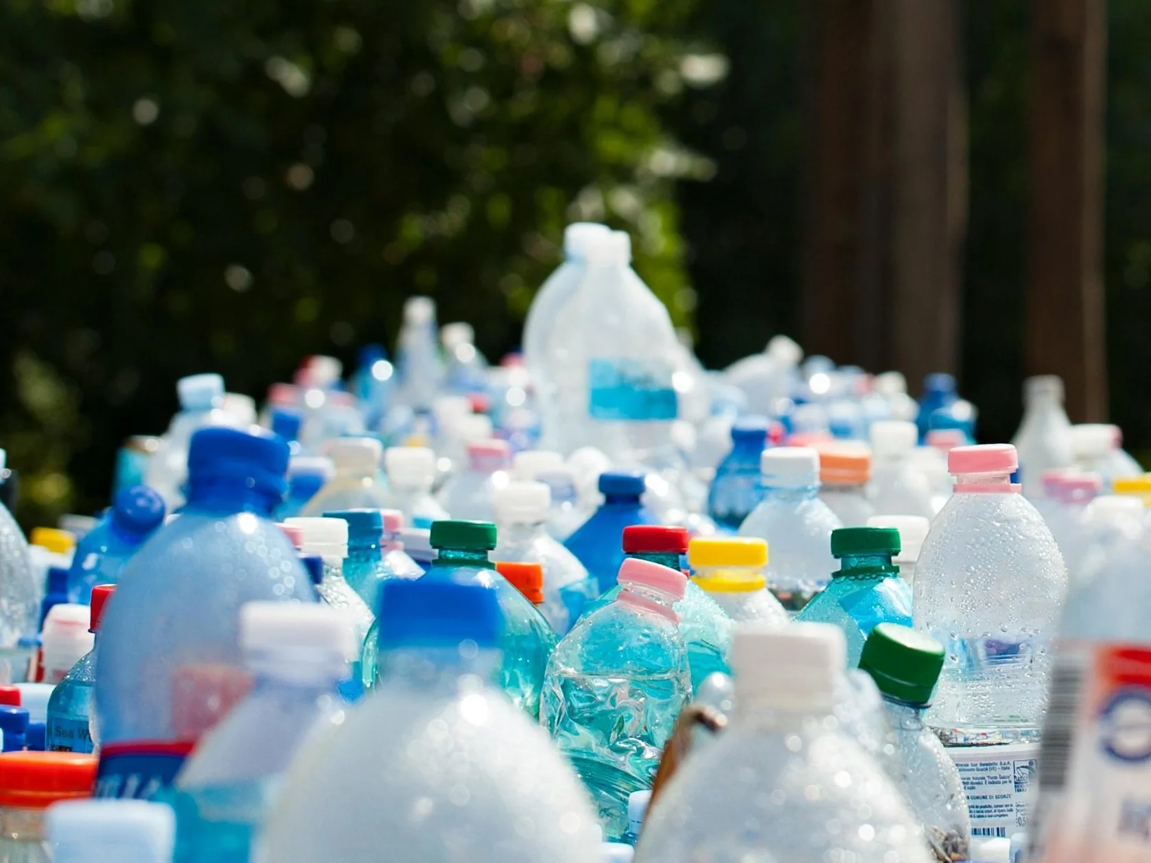 Nadchodzi system kaucyjny. Ministerstwo tłumaczy, jak się przygotować